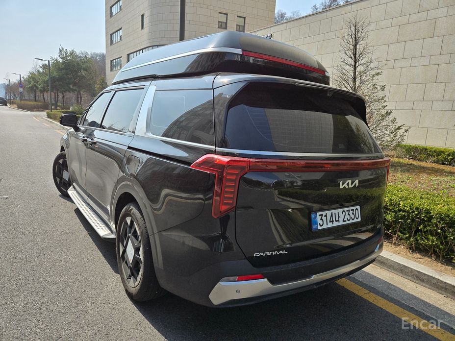 2026 Kia Carnival IV Рестайлинг HEV 9-Seater Hi-Limousine Signature с пробегом 1 059 км