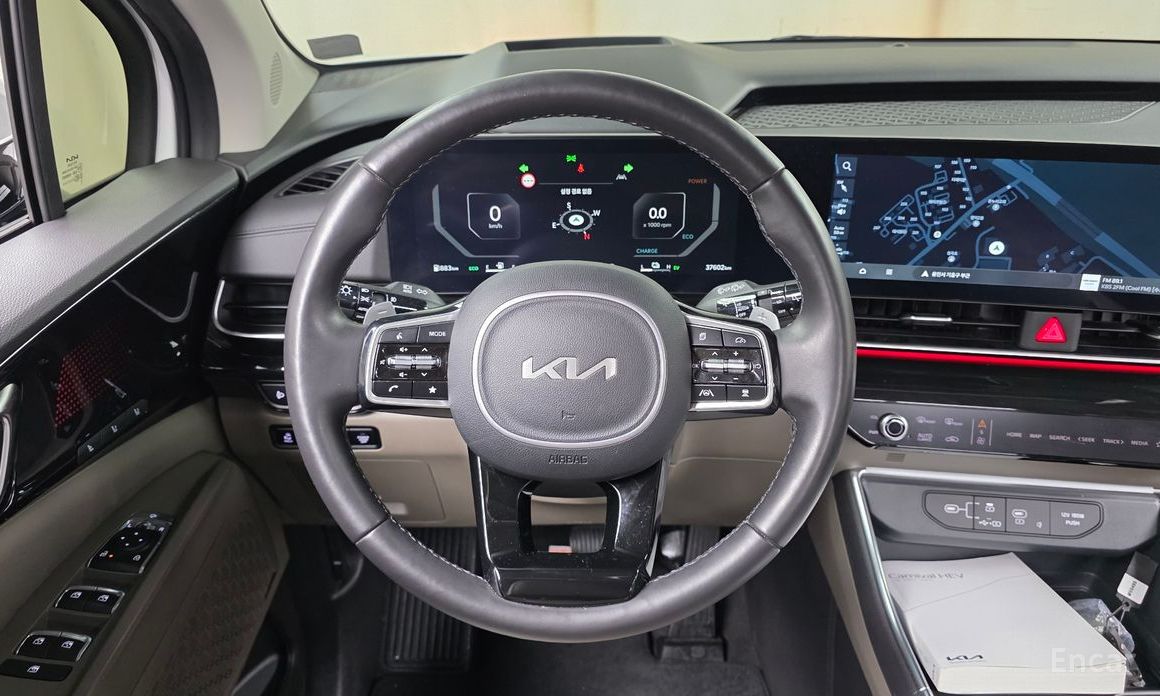 2024 Kia Carnival IV Рестайлинг HEV 9seater Signature с пробегом 37 602 км