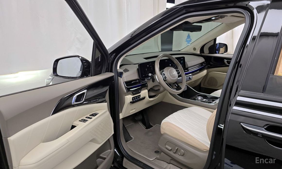 2024 Kia Carnival IV Рестайлинг HEV 9-Seater Hi-Limousine (Special vehicle) с пробегом 24 903 км