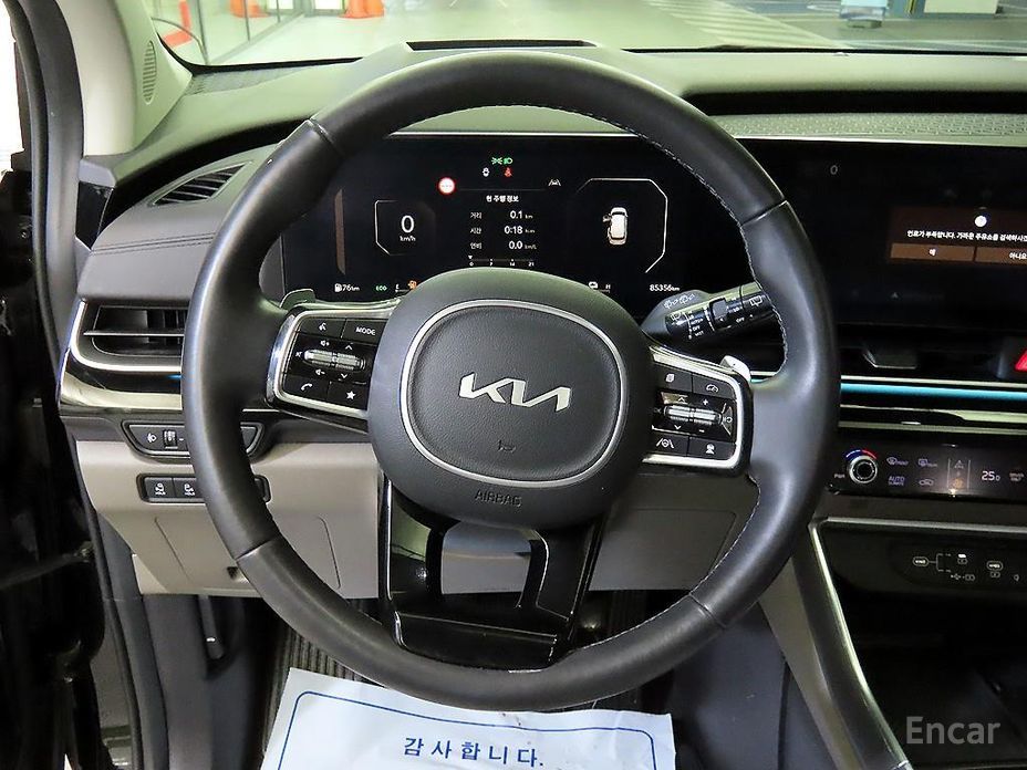 2024 Kia Carnival IV Рестайлинг HEV 9seater Signature с пробегом 85 355 км