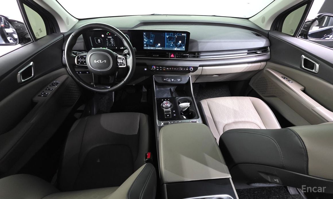 2023 Kia Carnival IV Рестайлинг HEV 9 seater Prestige с пробегом 56 639 км