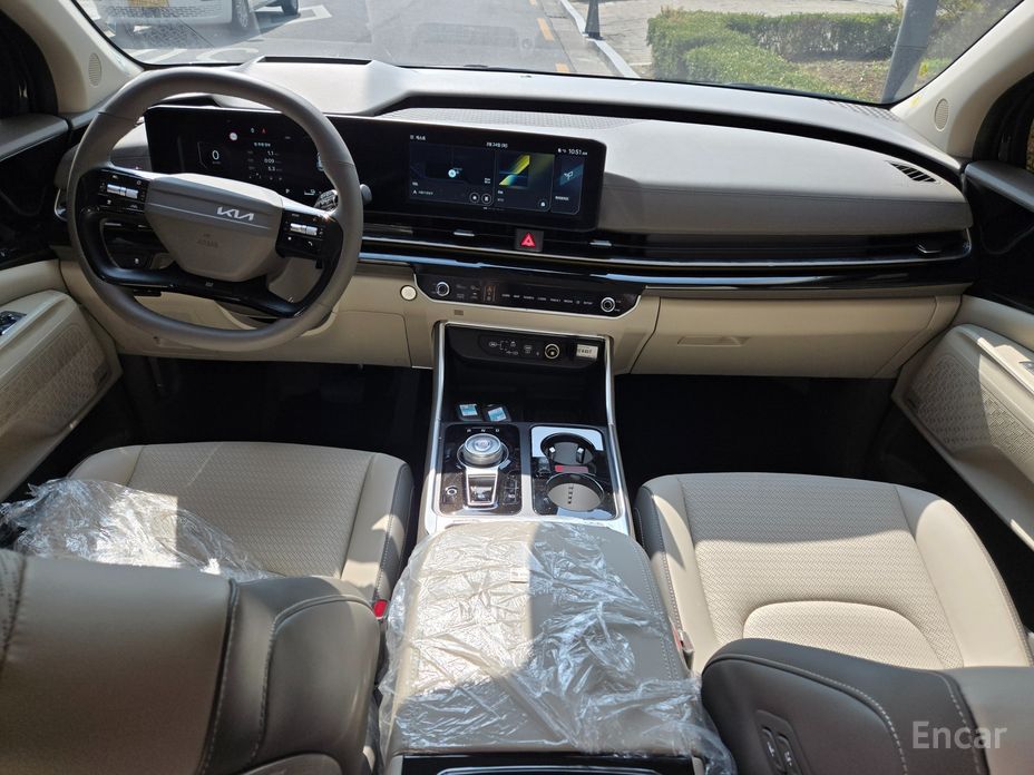 2026 Kia Carnival IV Рестайлинг HEV 9-Seater Hi-Limousine Signature с пробегом 1 059 км