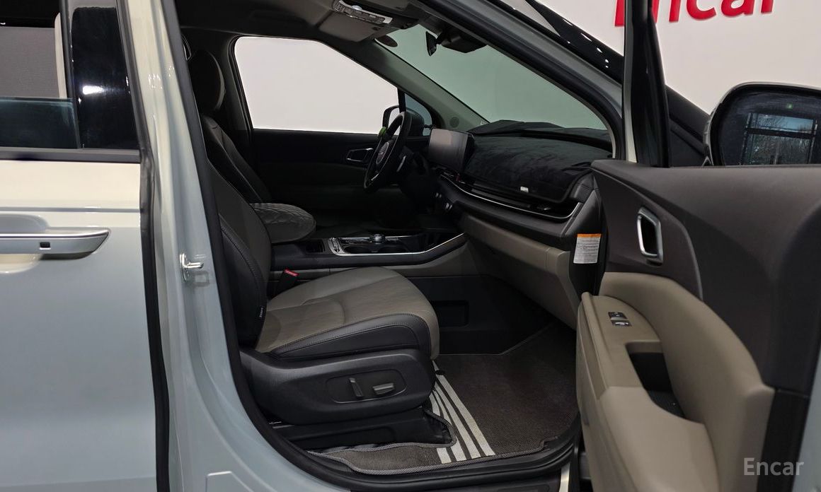 2024 Kia Carnival IV Рестайлинг HEV 9seater Nobless с пробегом 23 841 км