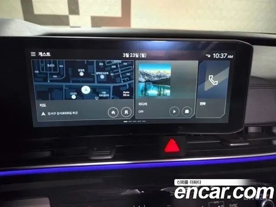 2025 Kia Carnival IV Рестайлинг Gasoline 9-Seater Hi Limousine (7-seater Limousine(Special vehicle) с пробегом 13 106 км