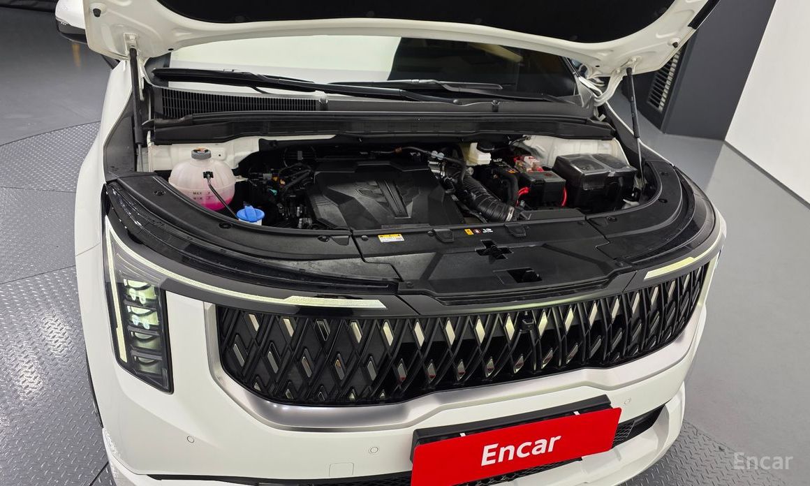 2024 Kia Carnival IV Рестайлинг Gasoline 9-Seater Hi Limousine (7-seater Limousine(Special vehicle) с пробегом 15 847 км