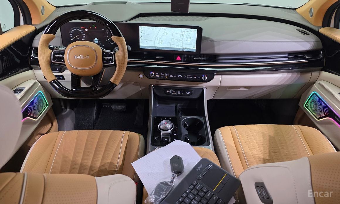 2024 Kia Carnival IV Рестайлинг Gasoline 9-Seater Hi Limousine (7-seater Limousine(Special vehicle) с пробегом 15 847 км
