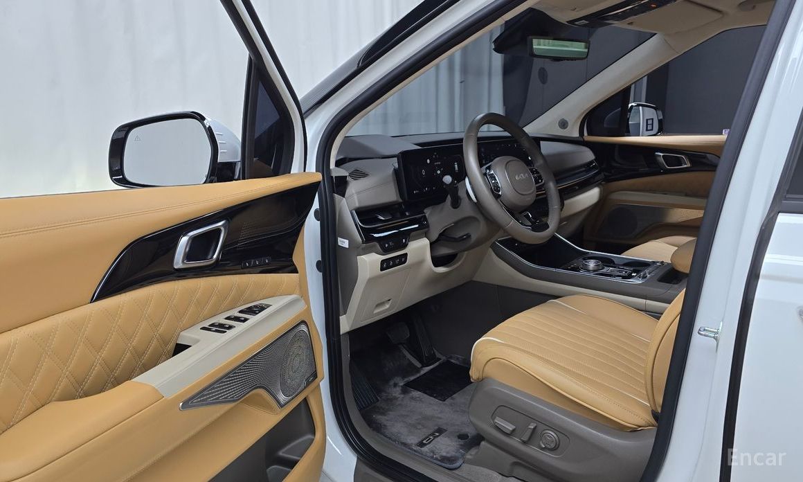 2024 Kia Carnival IV Рестайлинг Gasoline 9-Seater Hi Limousine (7-seater Limousine(Special vehicle) с пробегом 20 442 км