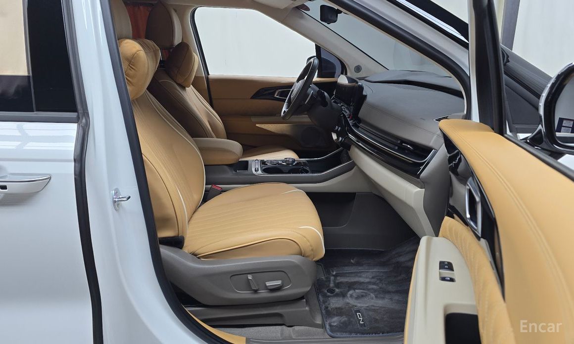 2024 Kia Carnival IV Рестайлинг Gasoline 9-Seater Hi Limousine (7-seater Limousine(Special vehicle) с пробегом 20 442 км