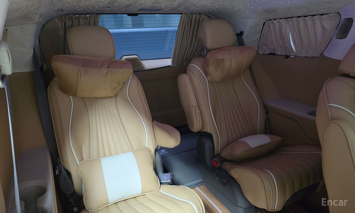 2024 Kia Carnival IV Рестайлинг Gasoline 9-Seater Hi Limousine (7-seater Limousine(Special vehicle) с пробегом 20 442 км