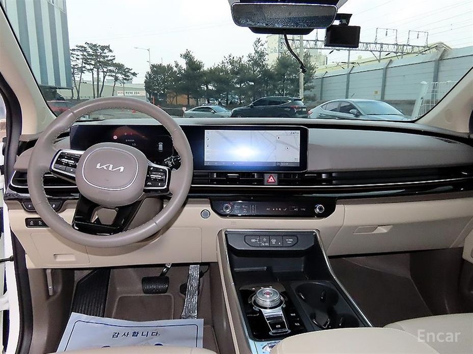 2024 Kia Carnival IV Рестайлинг Gasoline 9-Seater Hi Limousine Signature с пробегом 6 257 км