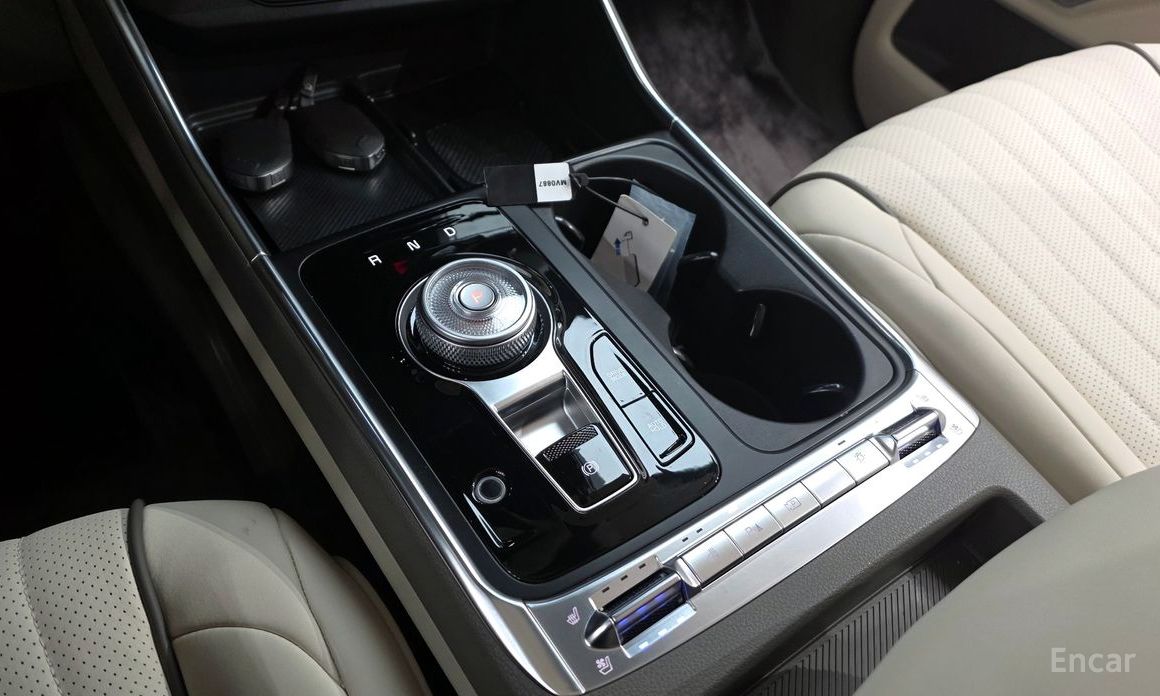 2024 Kia Carnival IV Рестайлинг Gasoline 9-Seater Hi Limousine (7-seater Limousine(Special vehicle) с пробегом 21 474 км