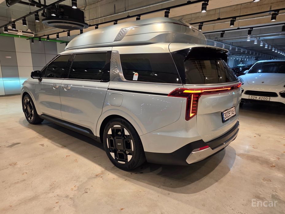 2024 Kia Carnival IV Рестайлинг Gasoline 9-Seater Hi Limousine (7-seater Limousine(Special vehicle) с пробегом 16 020 км