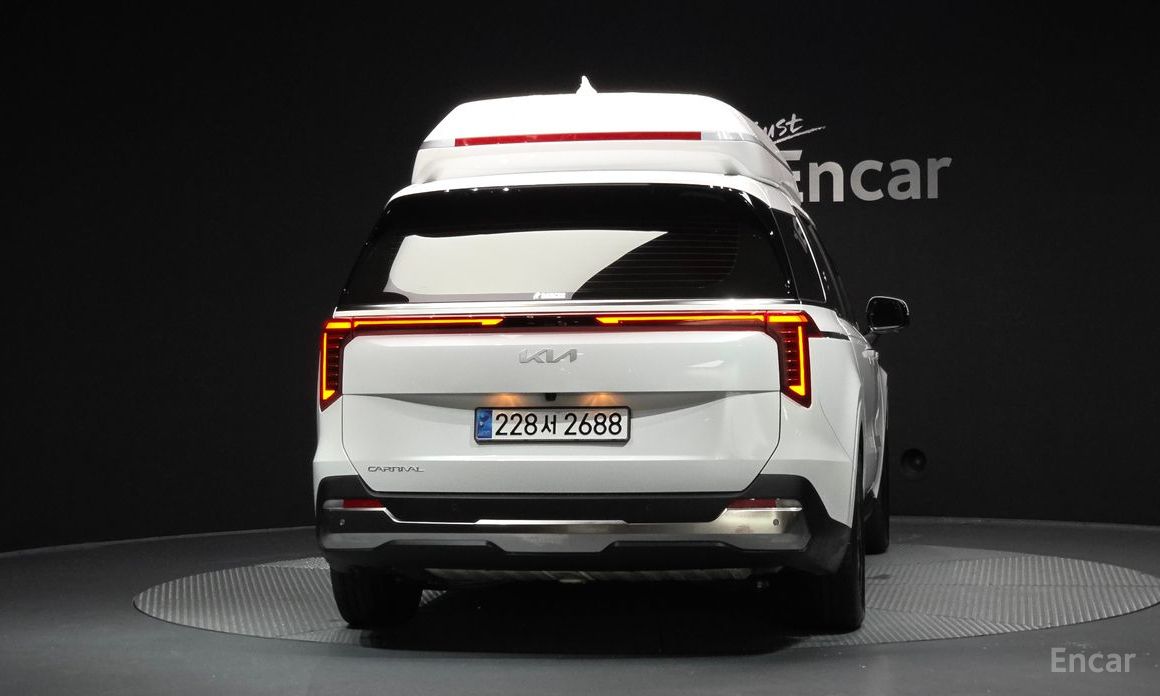 2024 Kia Carnival IV Рестайлинг Gasoline 9-Seater Hi Limousine (7-seater Limousine(Special vehicle) с пробегом 17 177 км