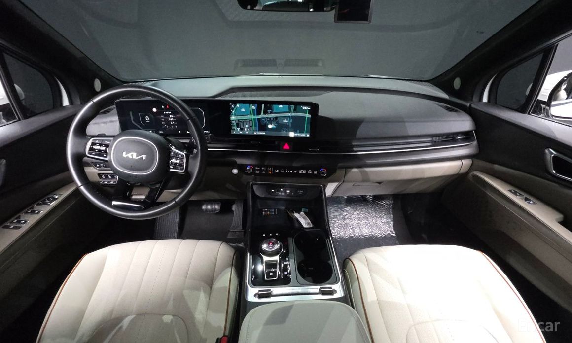 2024 Kia Carnival IV Рестайлинг Gasoline 9-Seater Hi Limousine (7-seater Limousine(Special vehicle) с пробегом 17 177 км