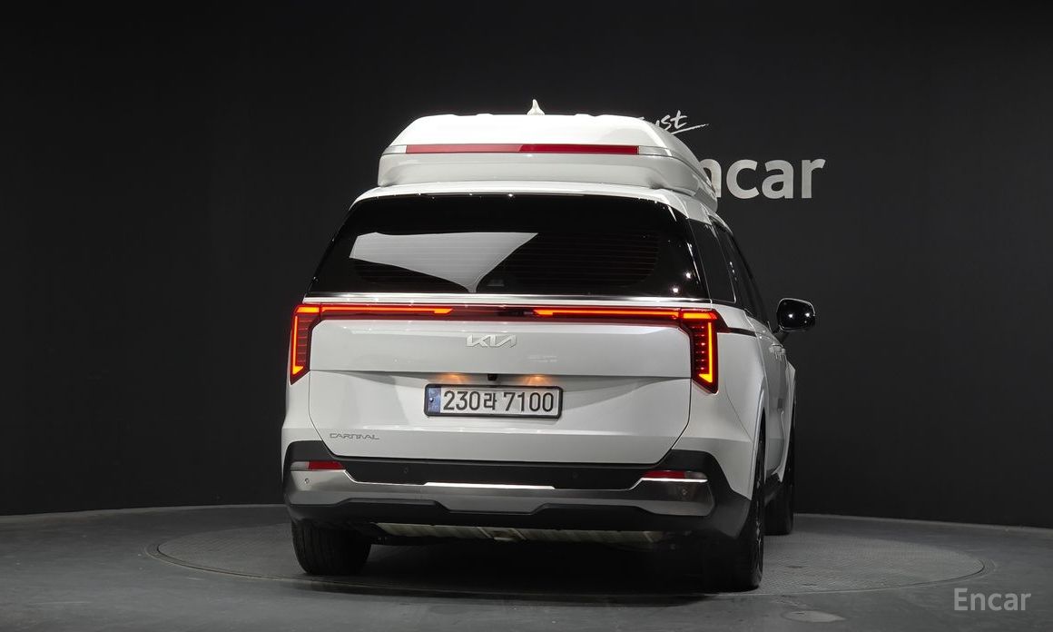 2024 Kia Carnival IV Рестайлинг Gasoline 9-Seater Hi Limousine (7-seater Limousine(Special vehicle) с пробегом 10 812 км