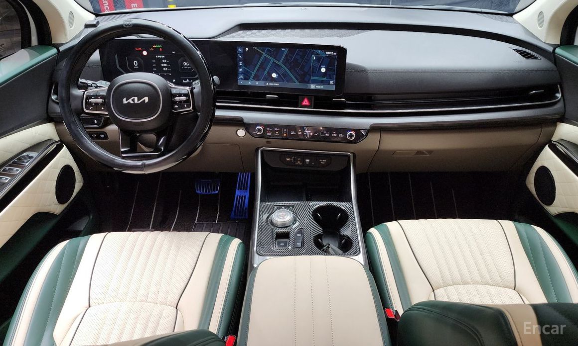 2024 Kia Carnival IV Рестайлинг Gasoline 9-Seater Hi Limousine (7-seater Limousine(Special vehicle) с пробегом 16 875 км