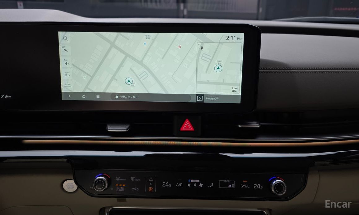 2023 Kia Carnival IV Рестайлинг Gasoline 9-Seater Signature с пробегом 24 018 км