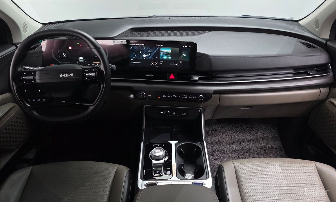 2024 Kia Carnival IV Рестайлинг Gasoline 9-Seater Noblesse с пробегом 16 659 км