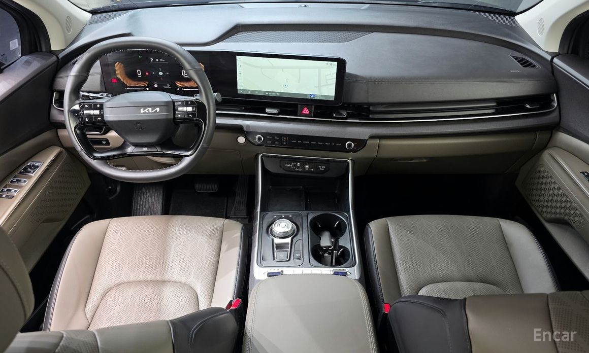 2025 Kia Carnival IV Рестайлинг Gasoline 9-Seater Prestige с пробегом 15 567 км