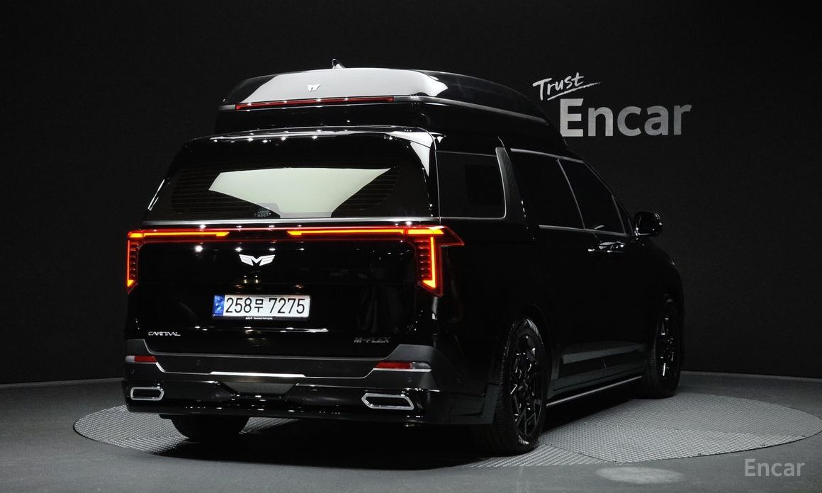 2024 Kia Carnival IV Рестайлинг Gasoline 9-Seater Hi Limousine (7-seater Limousine(Special vehicle) с пробегом 7 707 км