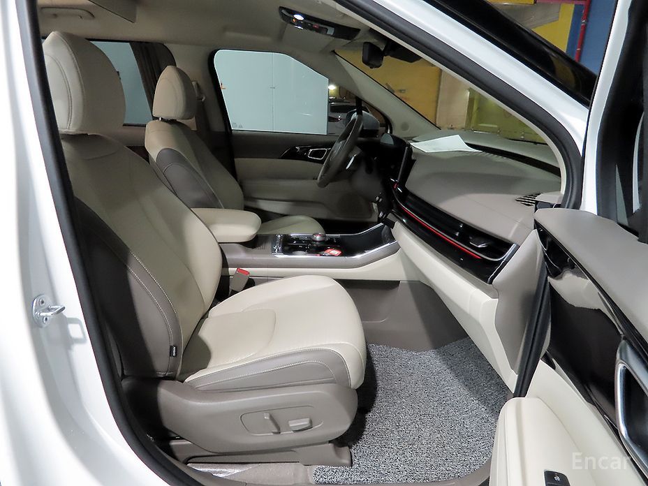 2024 Kia Carnival IV Рестайлинг Gasoline 9-Seater Hi Limousine Signature с пробегом 44 230 км