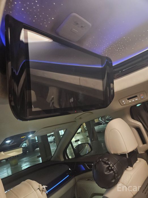 2024 Kia Carnival IV Рестайлинг Gasoline 9-Seater Hi Limousine Signature с пробегом 8 700 км