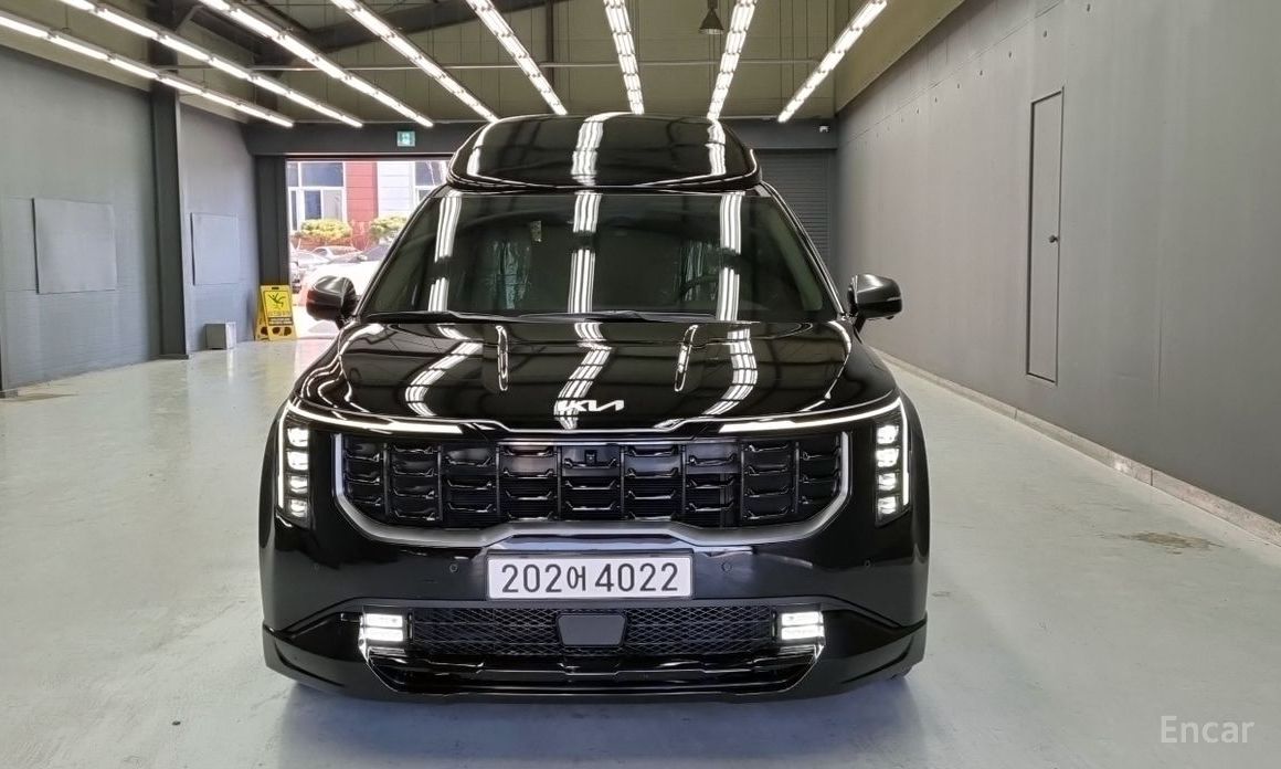 2024 Kia Carnival IV Рестайлинг Gasoline 9-Seater Hi Limousine (7-seater Limousine(Special vehicle) с пробегом 16 708 км