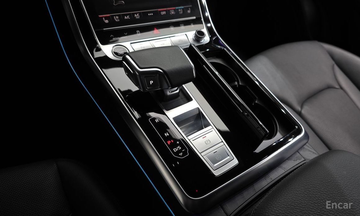 2023 Audi Q8 I (4M) 45 TDI Quattro Premium с пробегом 14 161 км