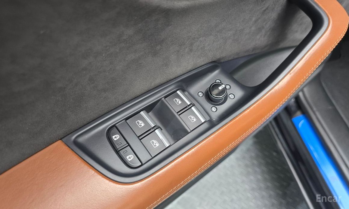 2021 Audi Q8 I (4M) 45 TDI Quattro Premium с пробегом 132 951 км
