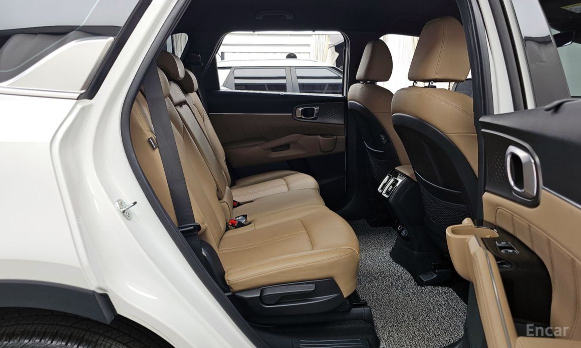 2024 Kia Sorento IV Рестайлинг Diesel 2.2 4WD Noblesse с пробегом 3 991 км