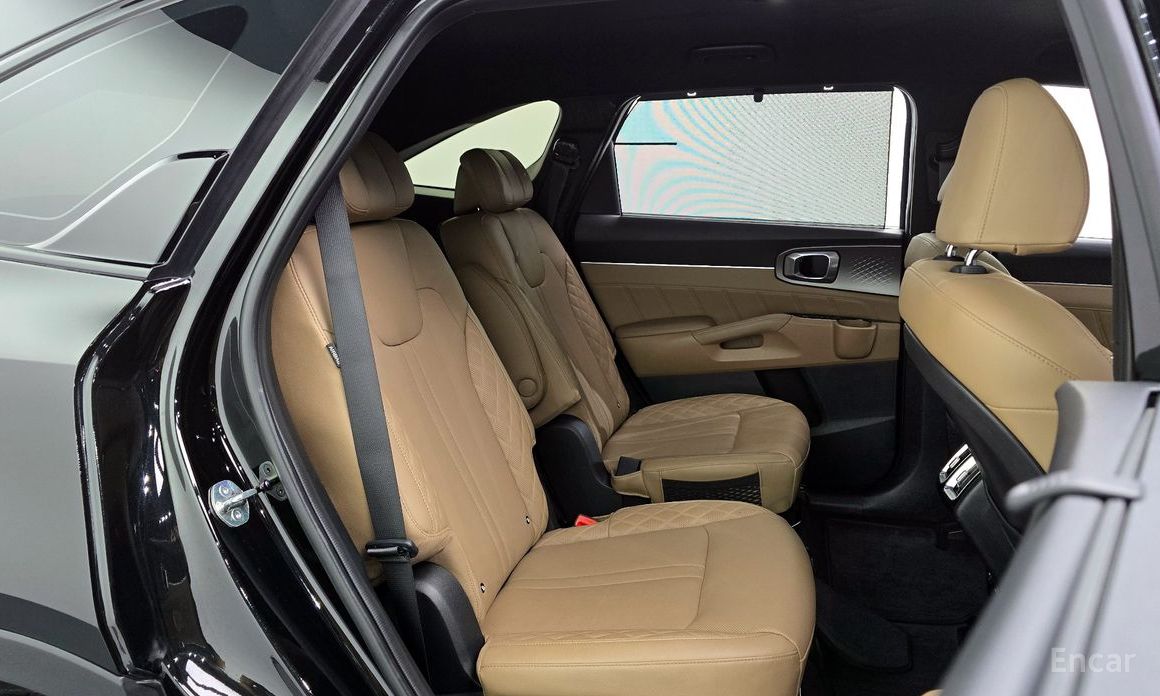 2023 Kia Sorento IV Рестайлинг Gasoline 2.5T 2WD Gravity с пробегом 17 019 км