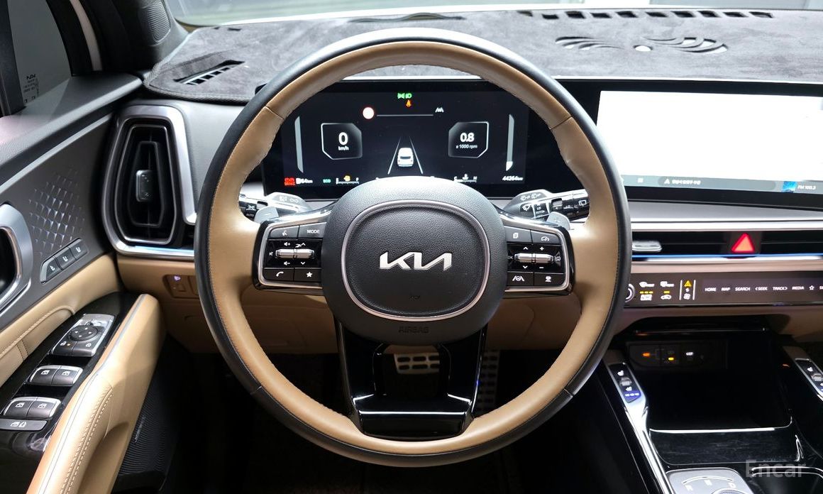2024 Kia Sorento IV Рестайлинг Diesel 2.2 4WD Gravity с пробегом 44 264 км