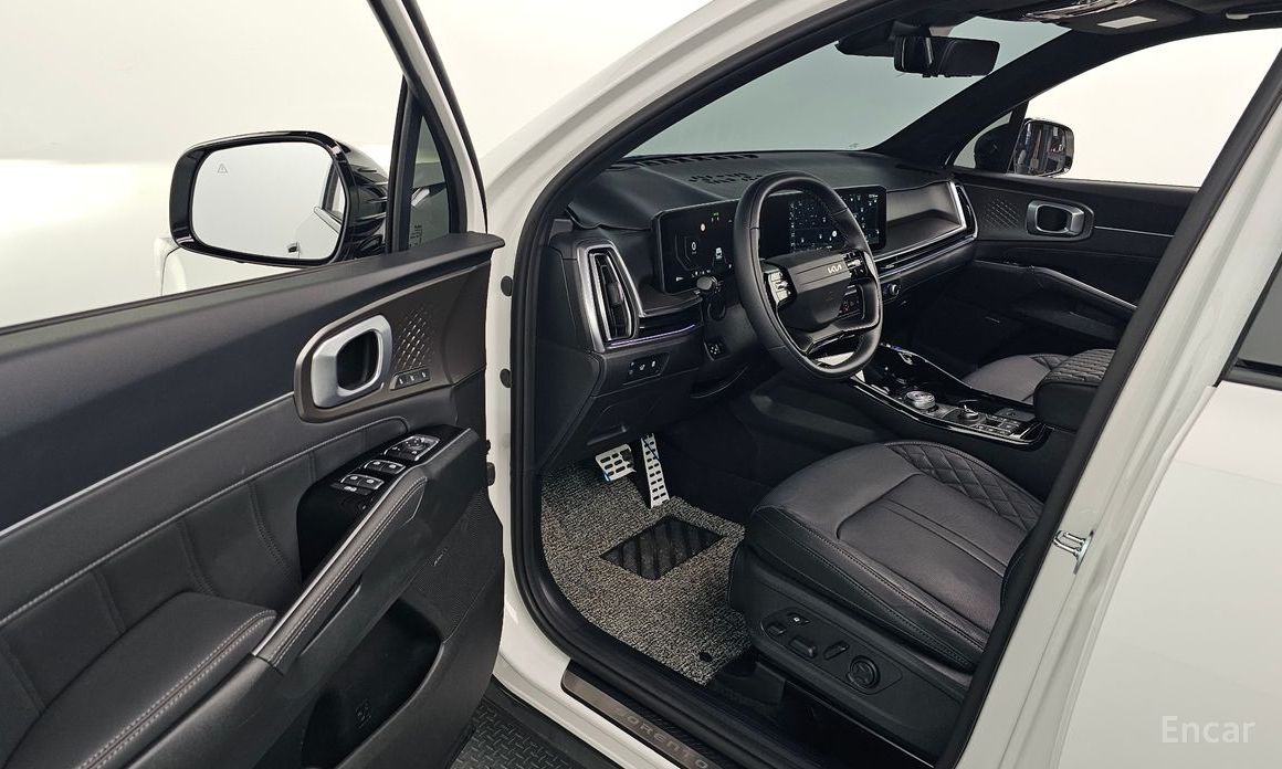 2025 Kia Sorento IV Рестайлинг Gasoline 2.5T 2WD Signature X Line с пробегом 6 724 км