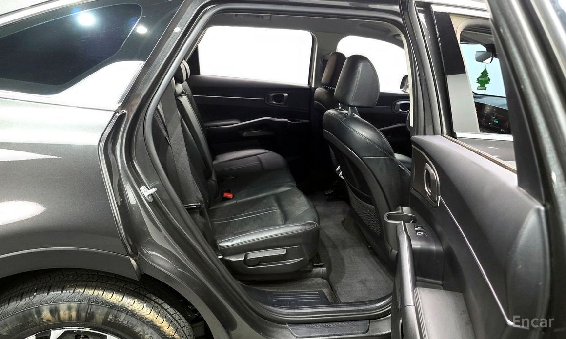 2023 Kia Sorento IV Рестайлинг Diesel 2.2 4WD Prestige с пробегом 14 042 км