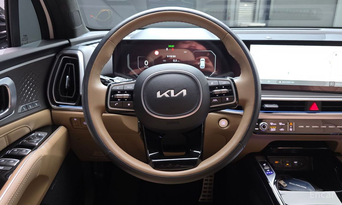 2025 Kia Sorento IV Рестайлинг HEV 1.6 2WD Gravity с пробегом 8 875 км