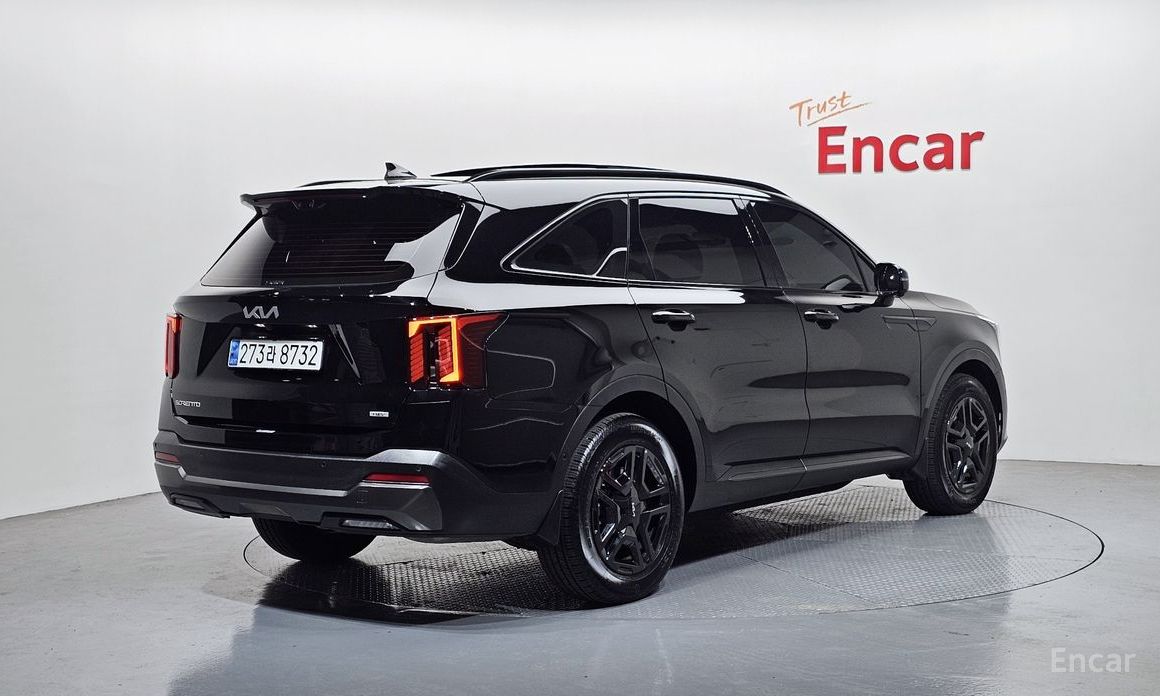 2025 Kia Sorento IV Рестайлинг HEV 1.6 2WD Gravity с пробегом 8 079 км