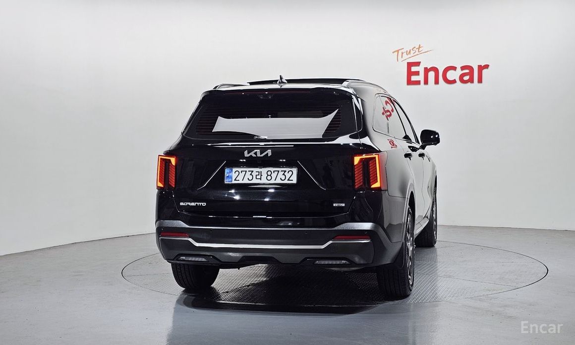 2025 Kia Sorento IV Рестайлинг HEV 1.6 2WD Gravity с пробегом 8 079 км