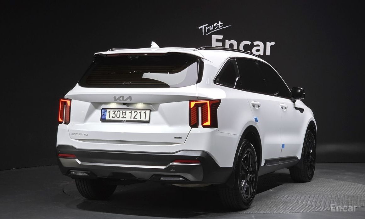 2024 Kia Sorento IV Рестайлинг HEV 1.6 2WD Gravity с пробегом 23 188 км