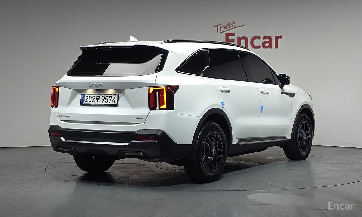 2024 Kia Sorento IV Рестайлинг HEV 1.6 2WD Gravity с пробегом 14 726 км