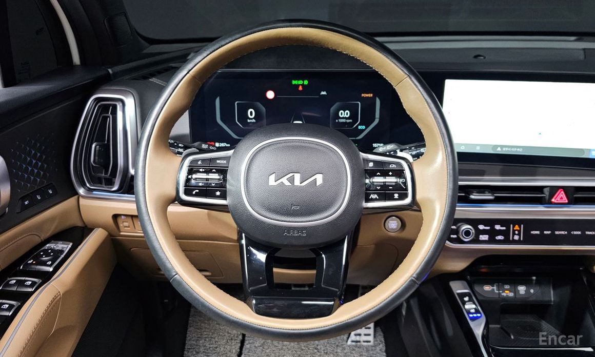 2024 Kia Sorento IV Рестайлинг HEV 1.6 2WD Signature с пробегом 15 718 км