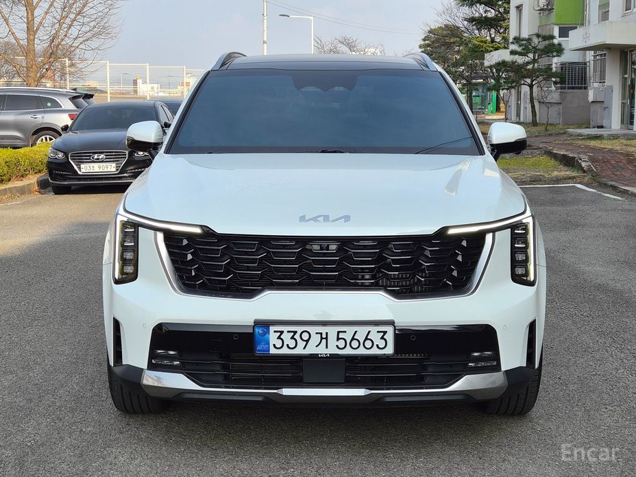 2024 Kia Sorento IV Рестайлинг HEV 1.6 2WD Signature с пробегом 24 515 км