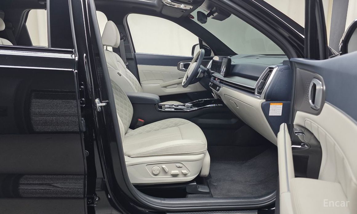 2024 Kia Sorento IV Рестайлинг HEV 1.6 2WD Gravity с пробегом 24 163 км