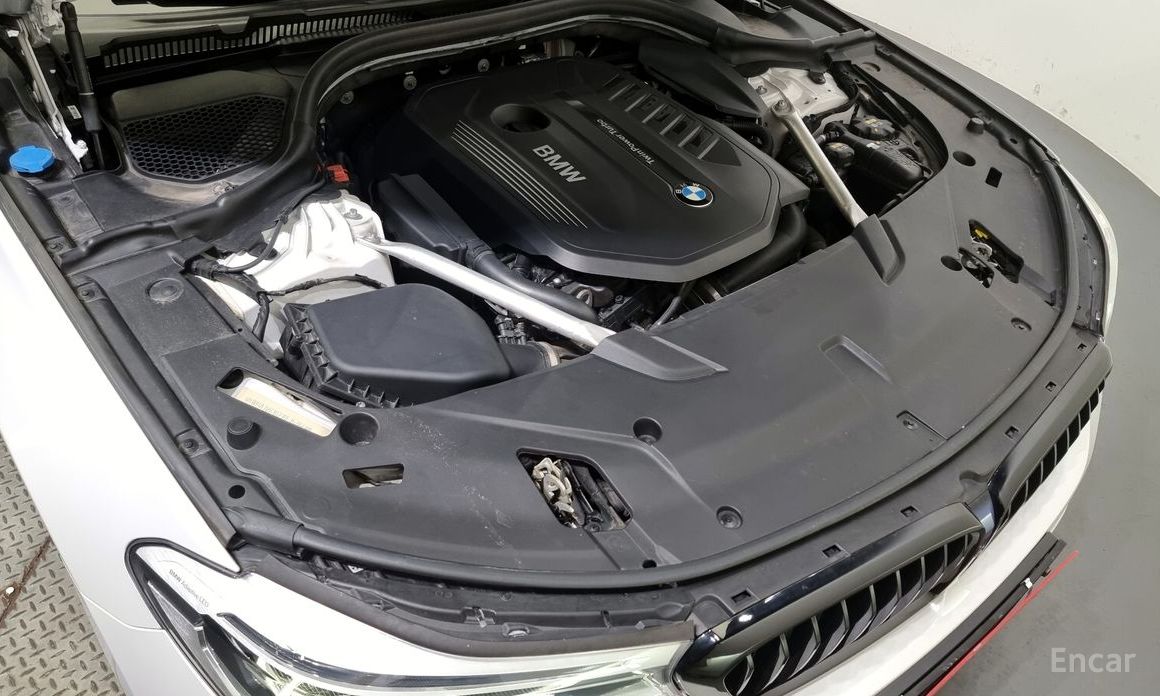 2018 BMW 6 серии IV (G32) 640i xDrive M Sport с пробегом 92 771 км