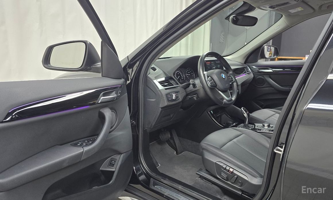 2022 BMW X1 II (F48) Рестайлинг xDrive 20i xLine с пробегом 61 885 км