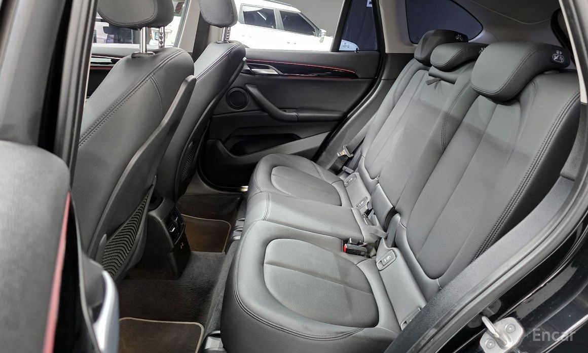 2022 BMW X1 II (F48) Рестайлинг xDrive 20i xLine с пробегом 45 526 км