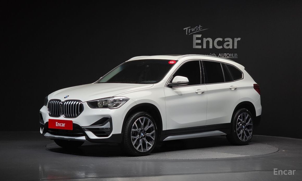 2022 BMW X1 II (F48) Рестайлинг xDrive 20i xLine с пробегом 61 492 км
