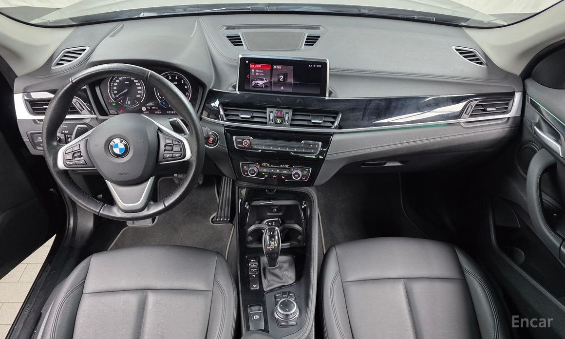 2022 BMW X1 II (F48) Рестайлинг xDrive 20i xLine с пробегом 66 811 км