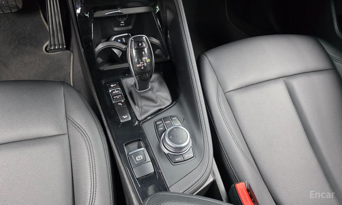 2022 BMW X1 II (F48) Рестайлинг xDrive 20i xLine с пробегом 66 811 км