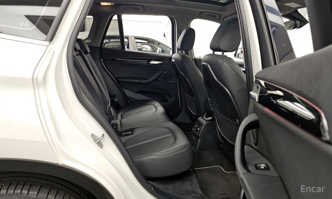 2022 BMW X1 II (F48) Рестайлинг xDrive 20i xLine с пробегом 82 151 км