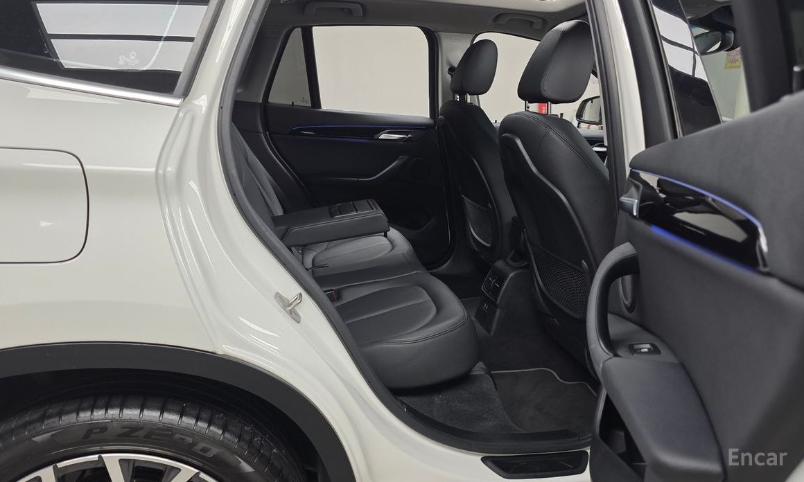 2022 BMW X1 II (F48) Рестайлинг xDrive 20i xLine с пробегом 61 492 км